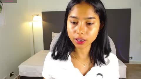 milaa_star online show from 05.08.26