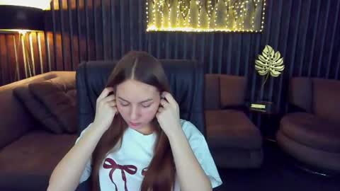 Snapshot of milaaddam chatting on 06.28.26 Milla online show from 06.28.26