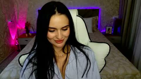Mila online show from 07.03.26