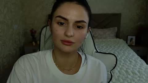 Mila online show from 07.10.26