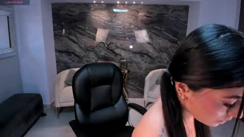 Mila online show from 03.17.26