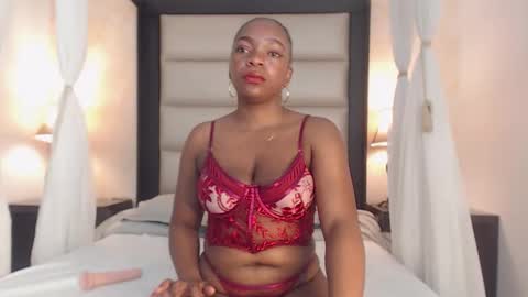 Mila online show from 02.06.26