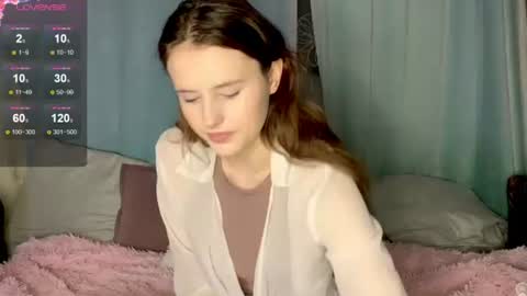 Mila online show from 06.15.26