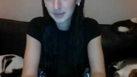 Snapshot of milagaborxx chatting on 11.10.25 MilaGabor online show from 11.10.25