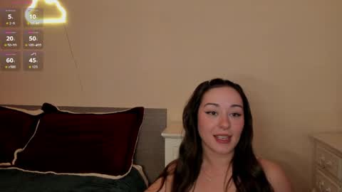 Mila Mae online show from 04.02.26