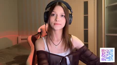 milamiuu online show from 02.19.26