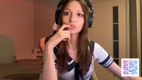 milamiuu online show from 05.10.26