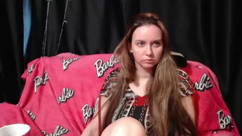 Snapshot of milana696969 chatting on 06.16.26 MilAna online show from 06.16.26