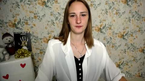 Snapshot of milana_cutie_ chatting on 09.12.25 Milana online show from 09.12.25