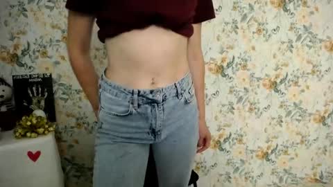 Snapshot of milana_cutie_ chatting on 09.20.25 Milana online show from 09.20.25