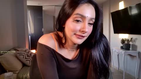 Snapshot of milana_desire chatting on 03.19.26 milana online show from 03.19.26
