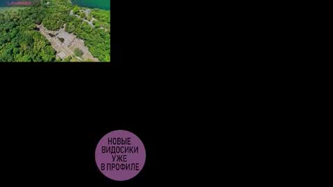 Snapshot of milana_sexwife chatting on 11.01.25 Dan and Milana online show from 11.01.25