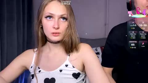 Snapshot of milana_sexwife chatting on 12.18.25 Dan and Milana online show from 12.18.25