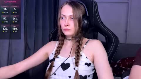 Snapshot of milana_sexwife chatting on 02.04.26 Dan and Milana online show from 02.04.26