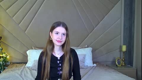 MilanaBalmain online show from 12.15.24