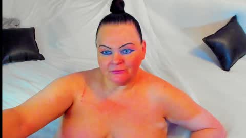 Lana online show from 12.29.24