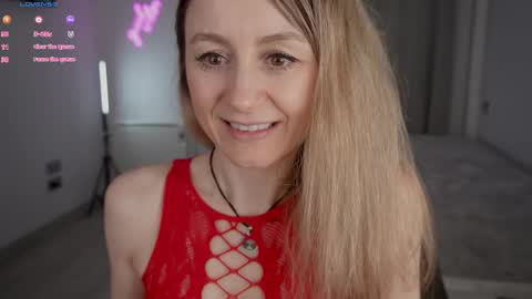 Milana online show from 05.04.26