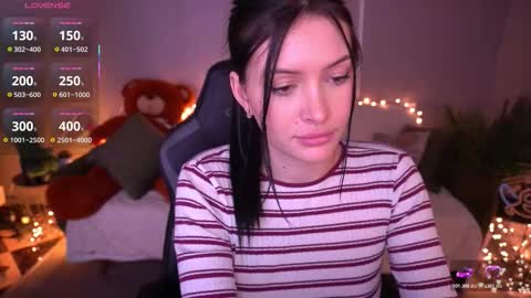 Snapshot of milanamusee chatting on 02.17.26 Milana online show from 02.17.26