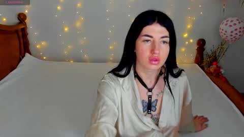 milana online show from 03.15.26