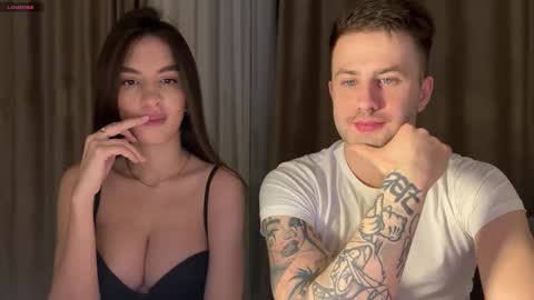 Snapshot of milanasugar chatting on 11.27.25 milanasugar online show from 11.27.25