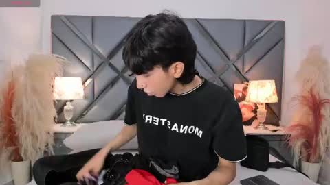 Milan online show from 06.11.26