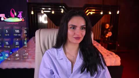 Snapshot of milashalovely chatting on 01.11.26 Milasha online show from 01.11.26