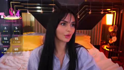 Snapshot of milashalovely chatting on 01.15.26 Milasha online show from 01.15.26