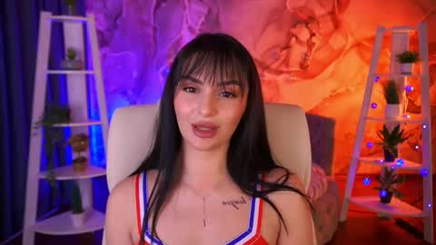 Snapshot of milashalovely chatting on 01.17.26 Milasha online show from 01.17.26