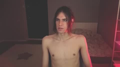 Snapshot of milaslovv chatting on 01.19.26 Mila online show from 01.19.26