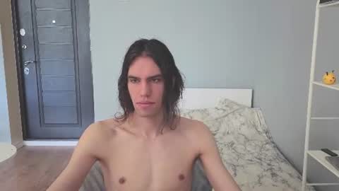 Snapshot of milaslovv chatting on 06.27.26 Mila online show from 06.27.26