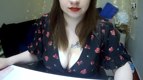 Snapshot of milaxcute chatting on 05.26.26 Milaxcute online show from 05.26.26