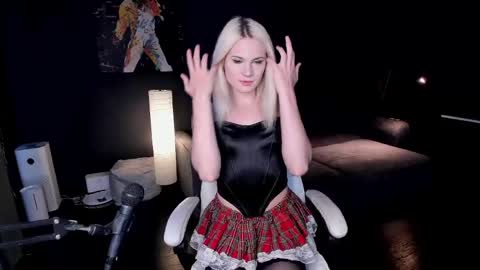Milena online show from 05.26.26