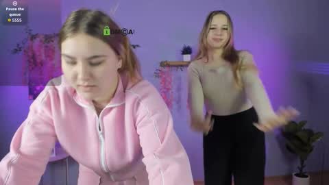 Snapshot of miles_candy chatting on 01.18.26 Sweet Miles online show from 01.18.26