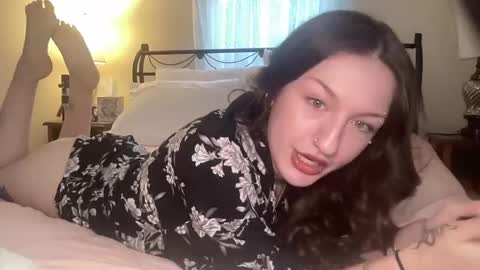 miley_monroee online show from 02.16.25