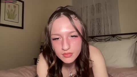 miley_monroee online show from 03.04.25