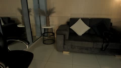 Snapshot of mileycruz_ chatting on 12.15.24 Miley Cruz IG miley model23 online show from 12.15.24