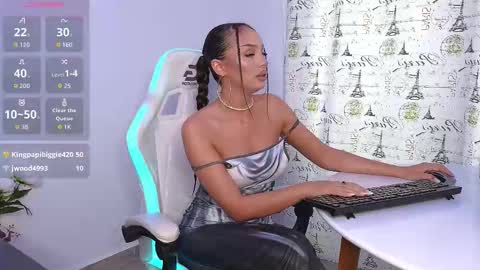 Miley Sin online show from 09.16.25