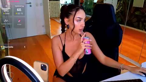 Snapshot of mileysin chatting on 06.17.26 Miley Sin online show from 06.17.26