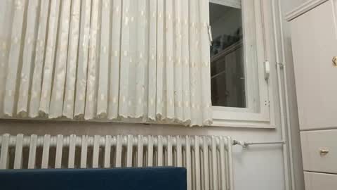 milf44milf online show from 12.14.25