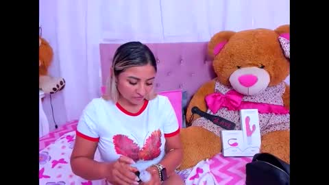 Antonella online show from 05.28.26