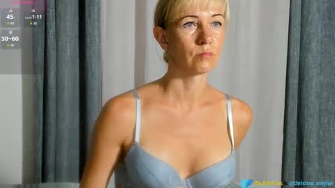 Snapshot of milf_hairy chatting on 09.15.25 Christine online show from 09.15.25