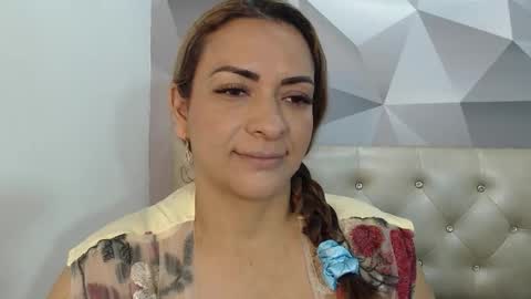 Snapshot of milf_hugeboobs chatting on 01.12.26 milf_hugeboobs online show from 01.12.26