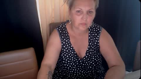 Sarrahkenda online show from 09.10.25