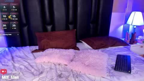 Snapshot of milf_meli chatting on 10.10.25 milf_meli online show from 10.10.25