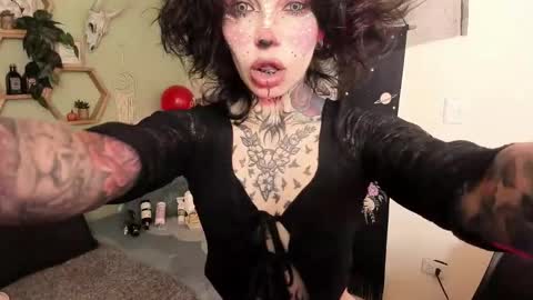 Isabella online show from 03.19.26