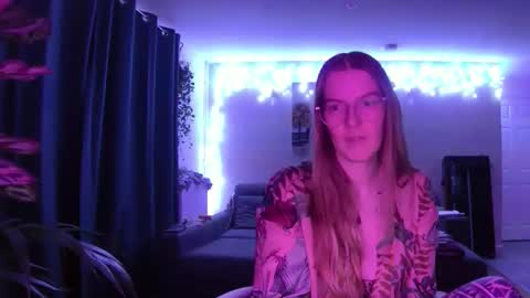 Snapshot of milf_tara36 chatting on 02.08.25 Milf Tara36 online show from 02.08.25