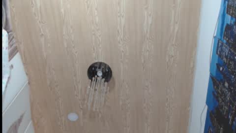 Snapshot of milf_valeria chatting on 03.13.26 Valeria online show from 03.13.26