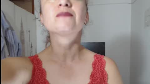 Valeria online show from 05.04.26