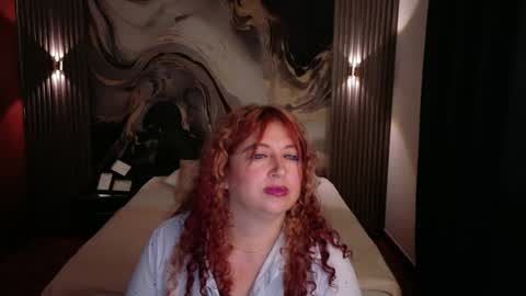 Snapshot of milfarlet chatting on 06.05.26 Arlet online show from 06.05.26