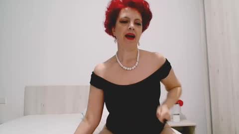 Milfsupreme online show from 12.12.24